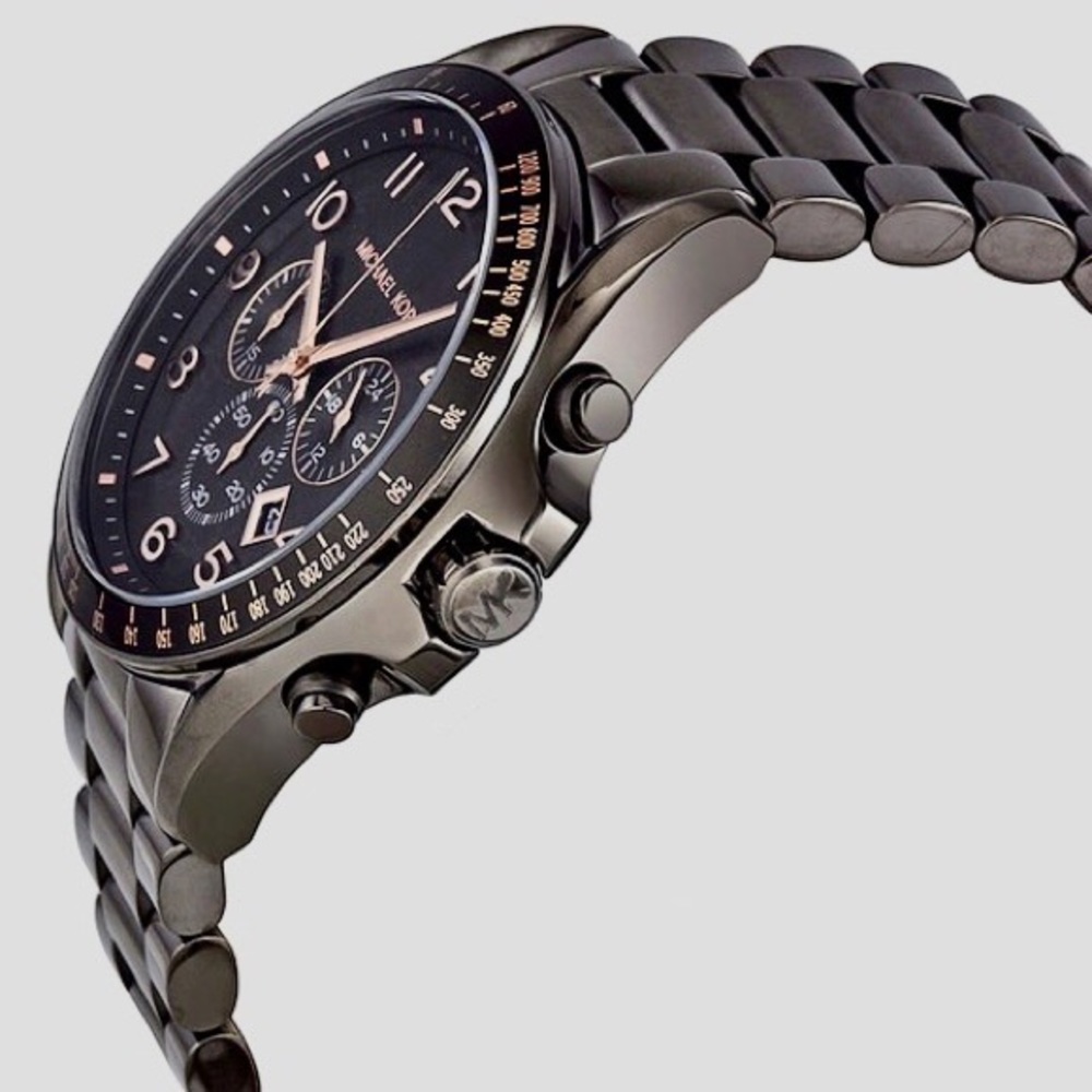 Michael Kors gunmetal oversized watch - Picture 3 of 3